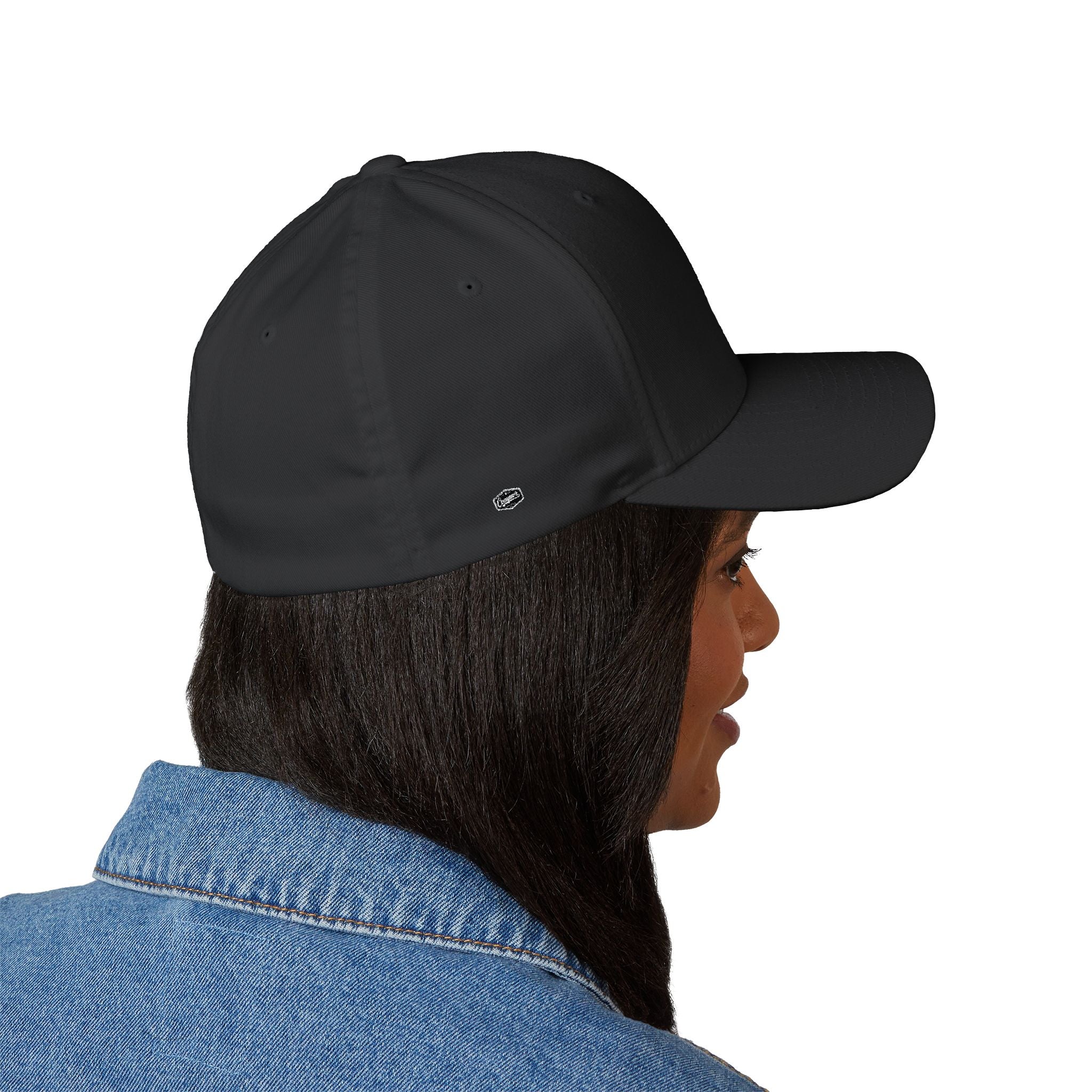 Embroidered Crown Badge Cap — Classic Structured Baseball Hat