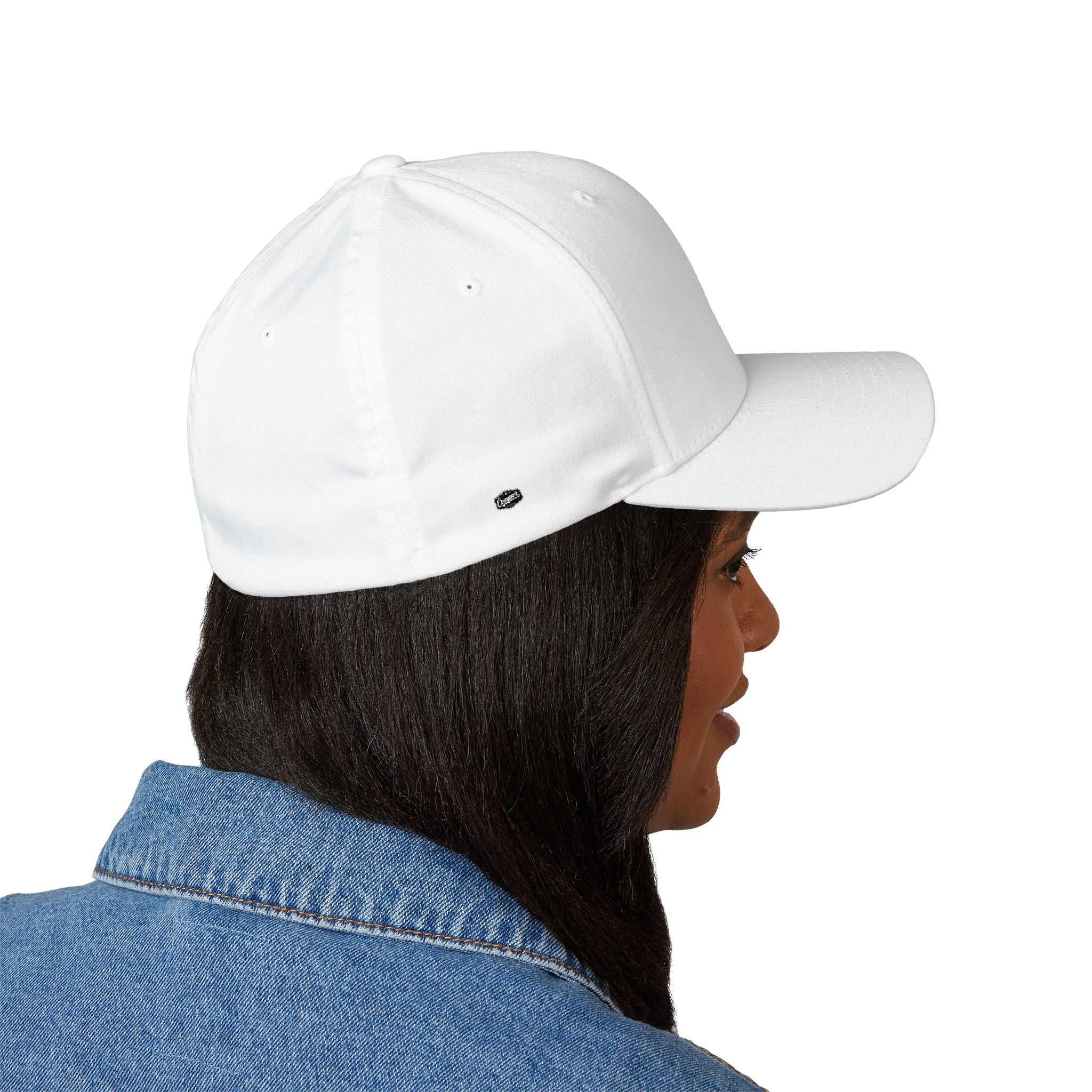 Embroidered Crown Badge Cap — Classic Structured Baseball Hat